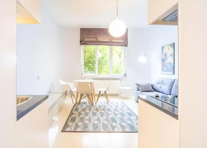 Old Moko Rozana By Vaya * Warszawa